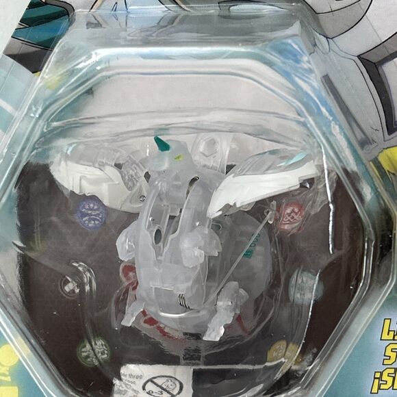 Bakugan Legends Nova Bakugan Diamond Lights Up Pegatrix with Character Card Gift - Picture 2 of 14